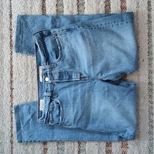 Levi's Wedgie, Size 28